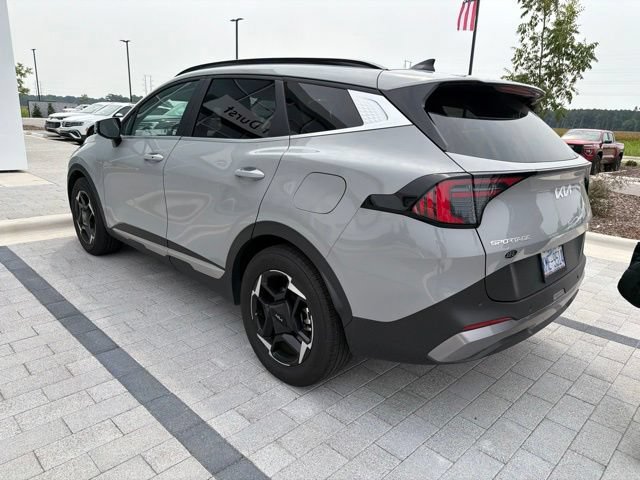 Used 2026 Kia Sportage EX w/ EX Panorama Roof Package FWD image 10