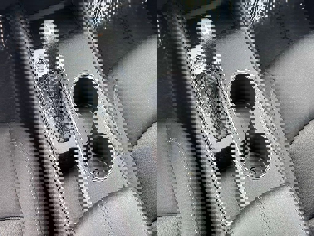 Used 2022 Nissan Altima 2.5 SV image 18