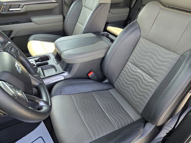 Used 2025 Chevrolet Silverado 1500 ZR2 w/ Technology Package AWD/4WD image 28