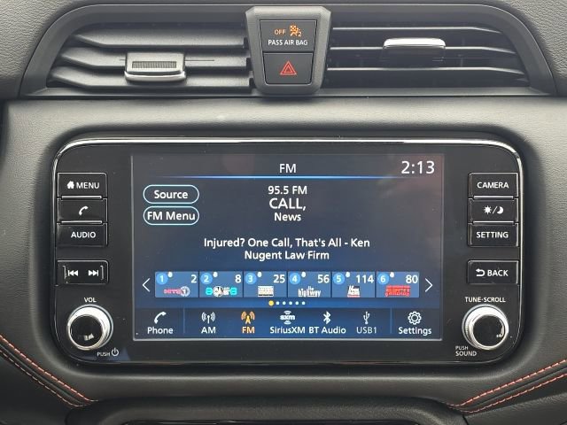 Used 2025 Nissan Versa SR w/ Trunk Package image 25