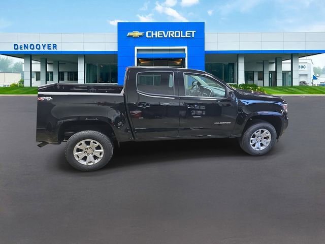 Used 2022 Chevrolet Colorado LT w/ LT Convenience Package image 11