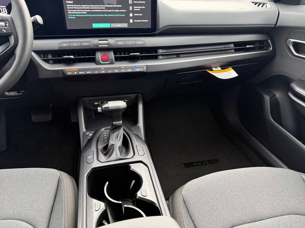 New 2026 Kia K4 FWD image 11
