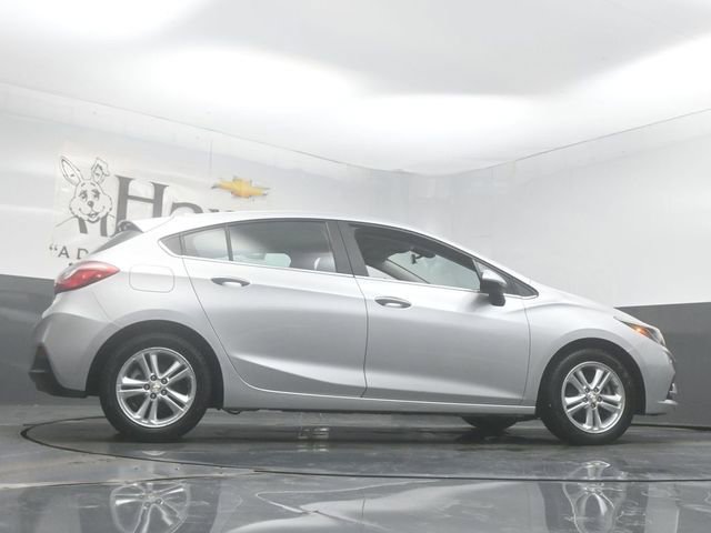 Used 2017 Chevrolet Cruze LT w/ Convenience Package FWD image 52