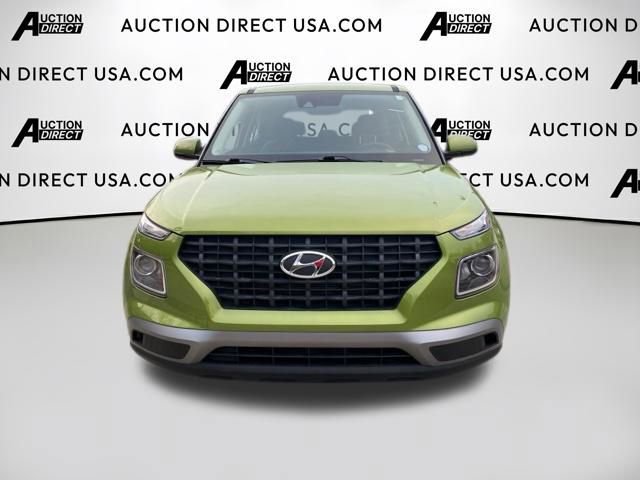 Used 2020 Hyundai Venue SE FWD image 2