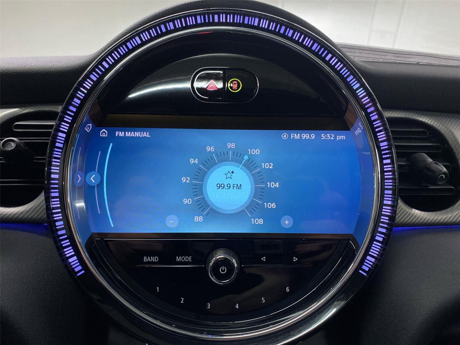 Used 2023 MINI Cooper SE FWD image 16