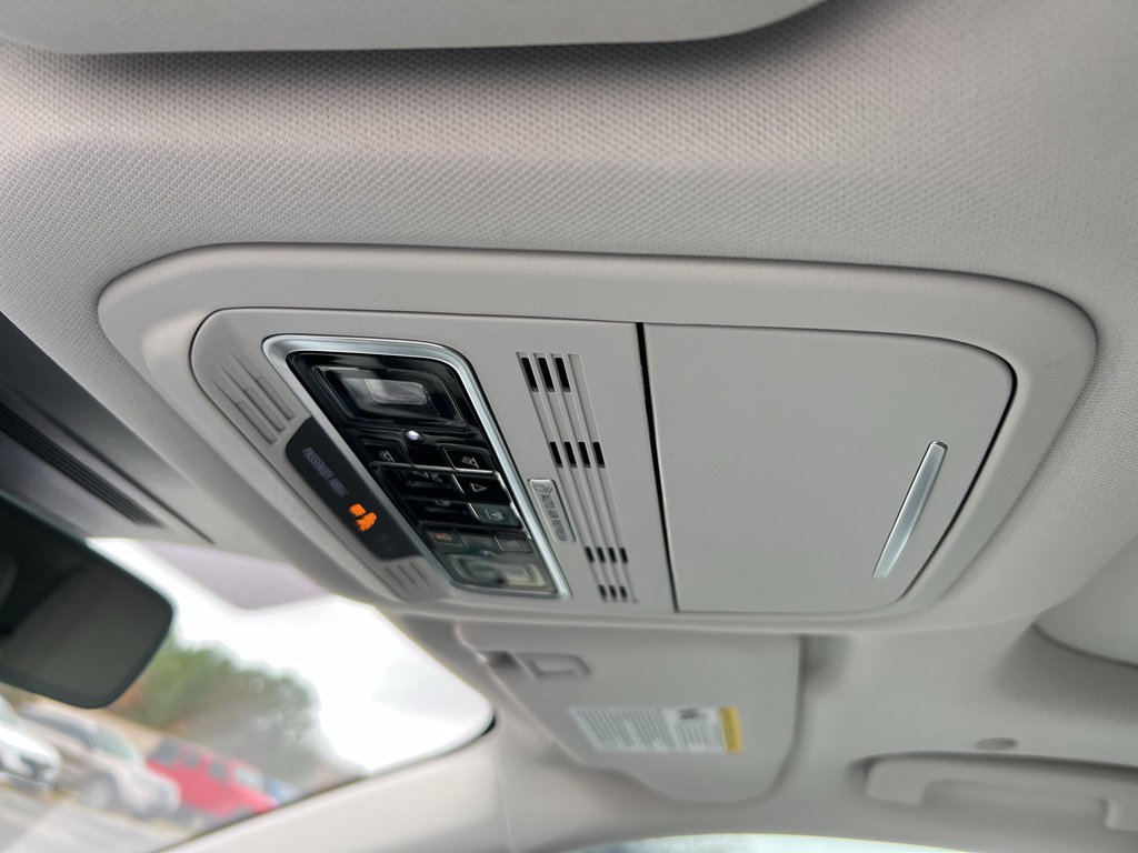 New 2026 Lincoln Nautilus Reserve image 12