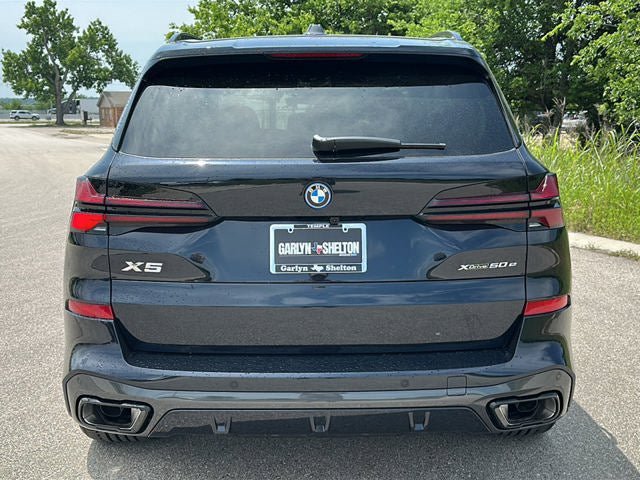 New 2026 BMW X5 xDrive50e w/ M Sport Package AWD/4WD image 38