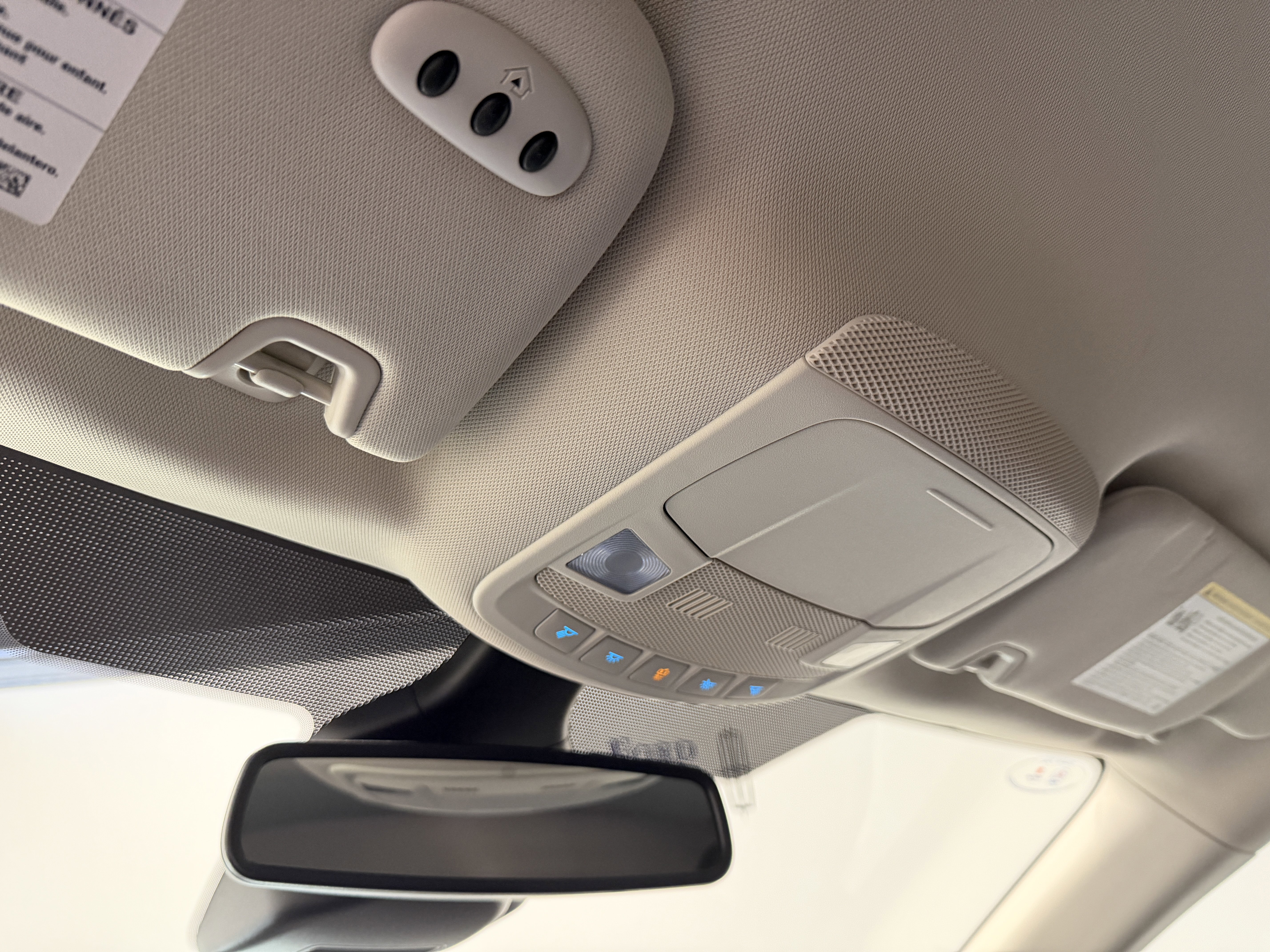 Used 2024 Ford Edge SEL w/ Convenience Package image 5