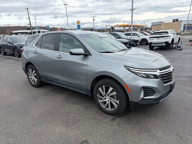 Used 2023 Chevrolet Equinox LT image 1