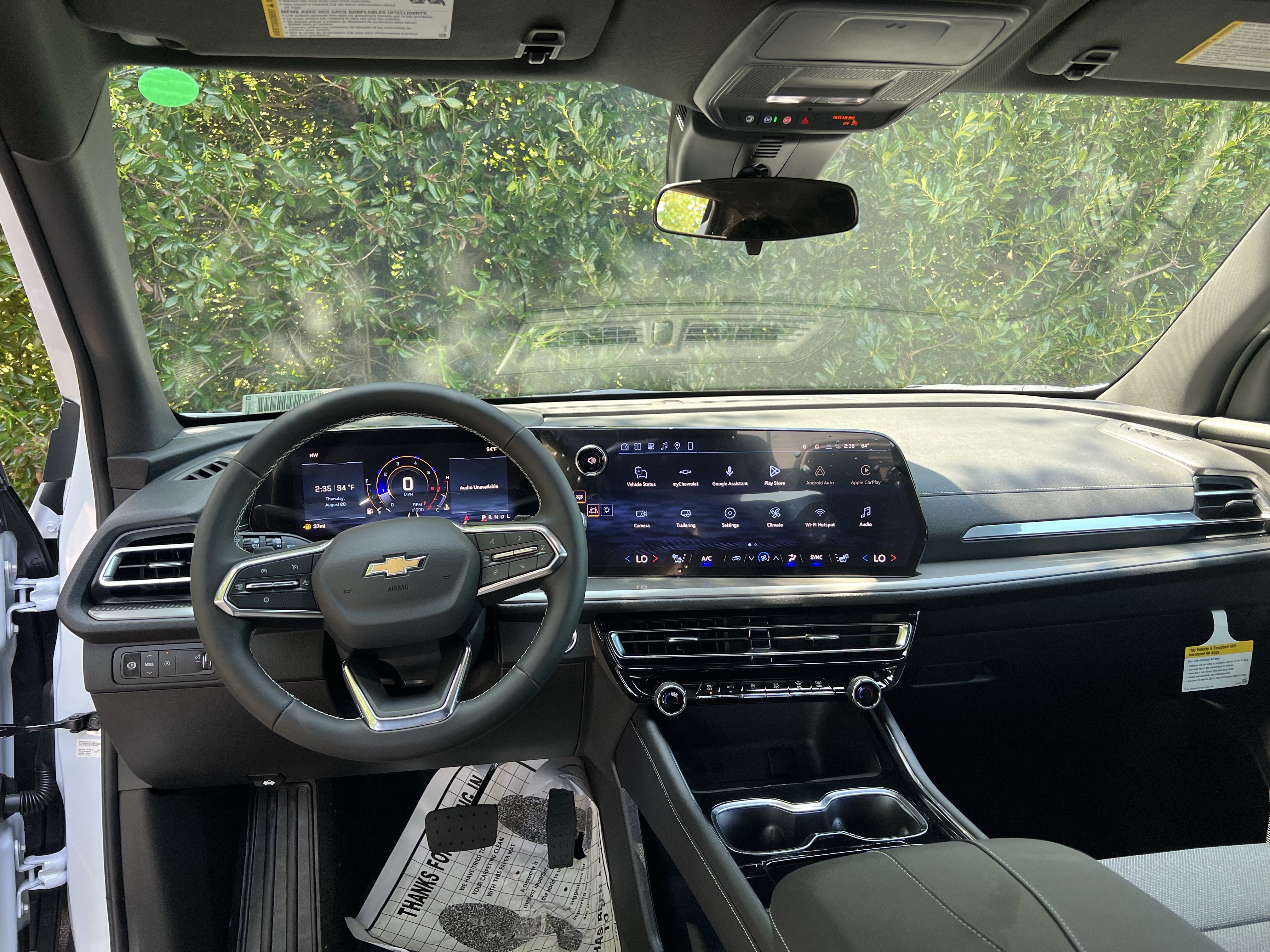 New 2027 Chevrolet Traverse LT FWD image 30