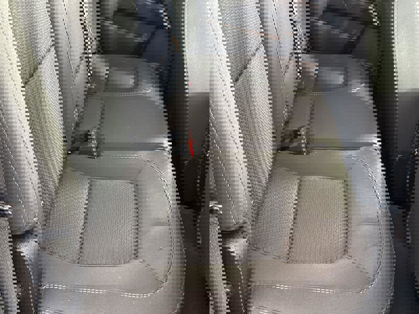 Used 2022 Chevrolet Colorado LT w/ LT Convenience Package image 14