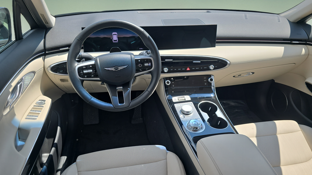 New 2026 Genesis GV70 2.5T AWD/4WD image 14