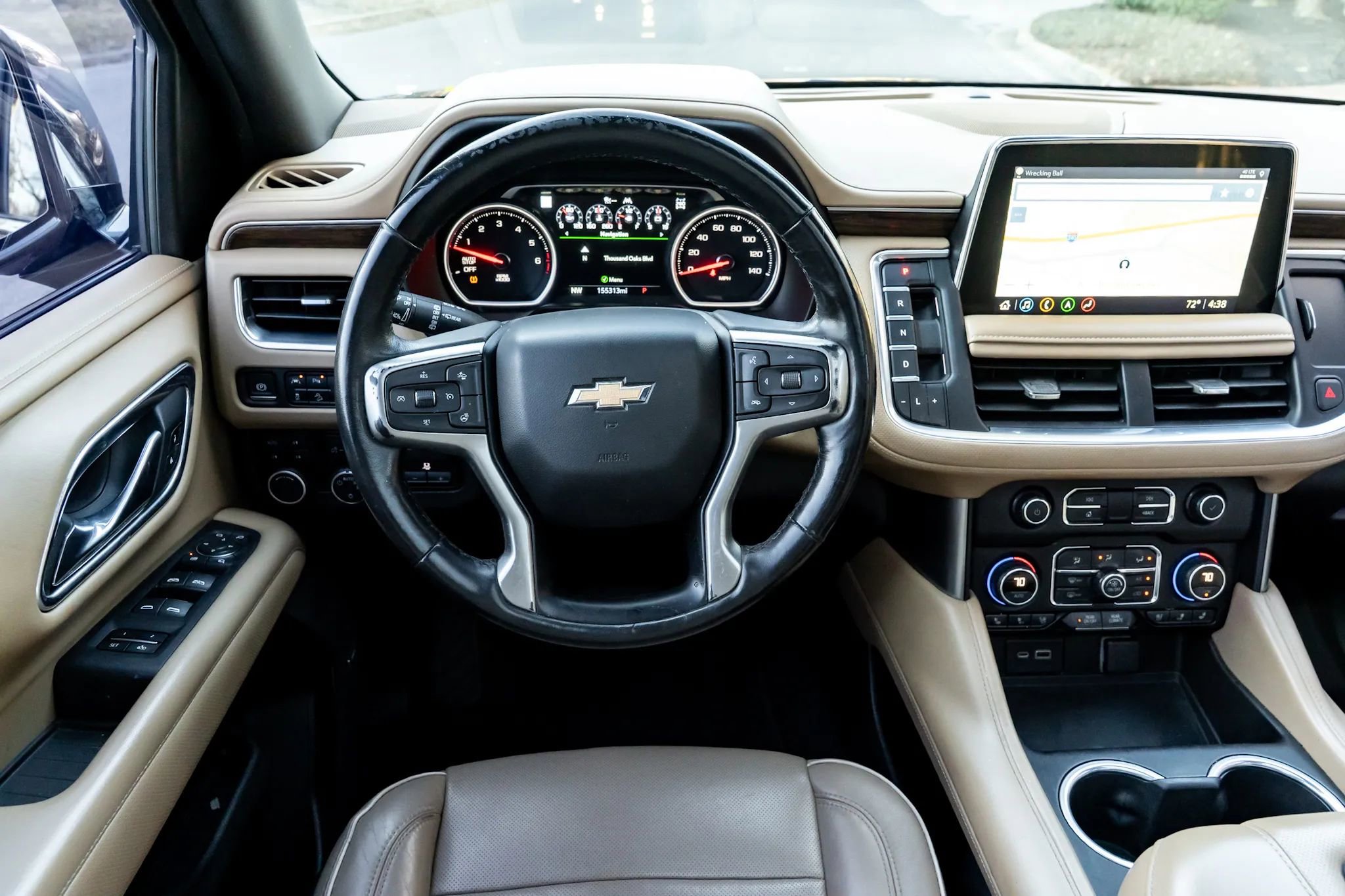 Used 2021 Chevrolet Tahoe Premier w/ Premium Package image 21