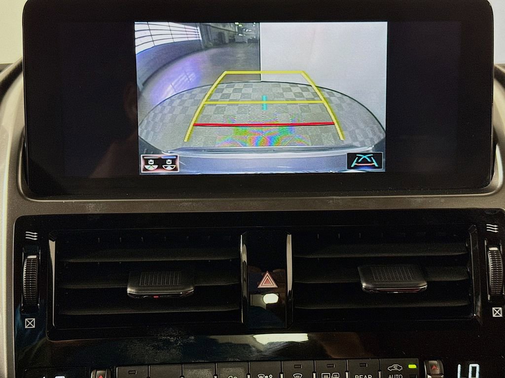 Used 2023 Lexus GX 460 Premium image 14