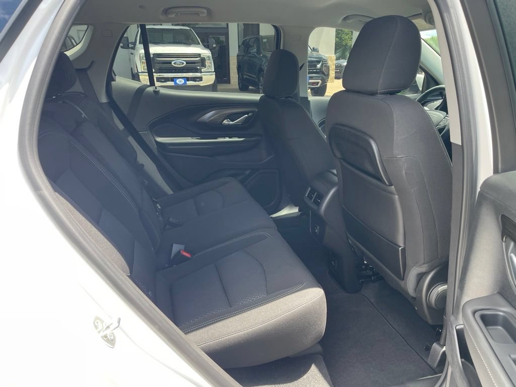 Used 2024 GMC Terrain SLE w/ Driver Convenience Package FWD image 29