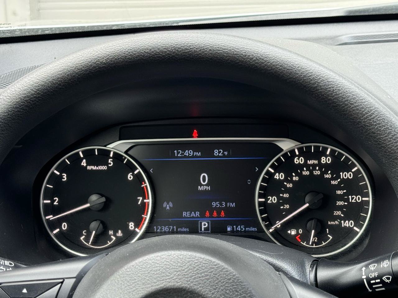 Used 2023 Nissan Altima 2.5 SV FWD image 19