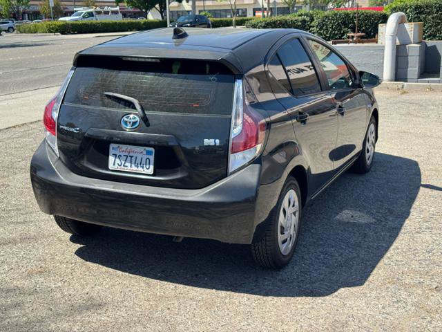 Used 2016 Toyota Prius C Two FWD image 8