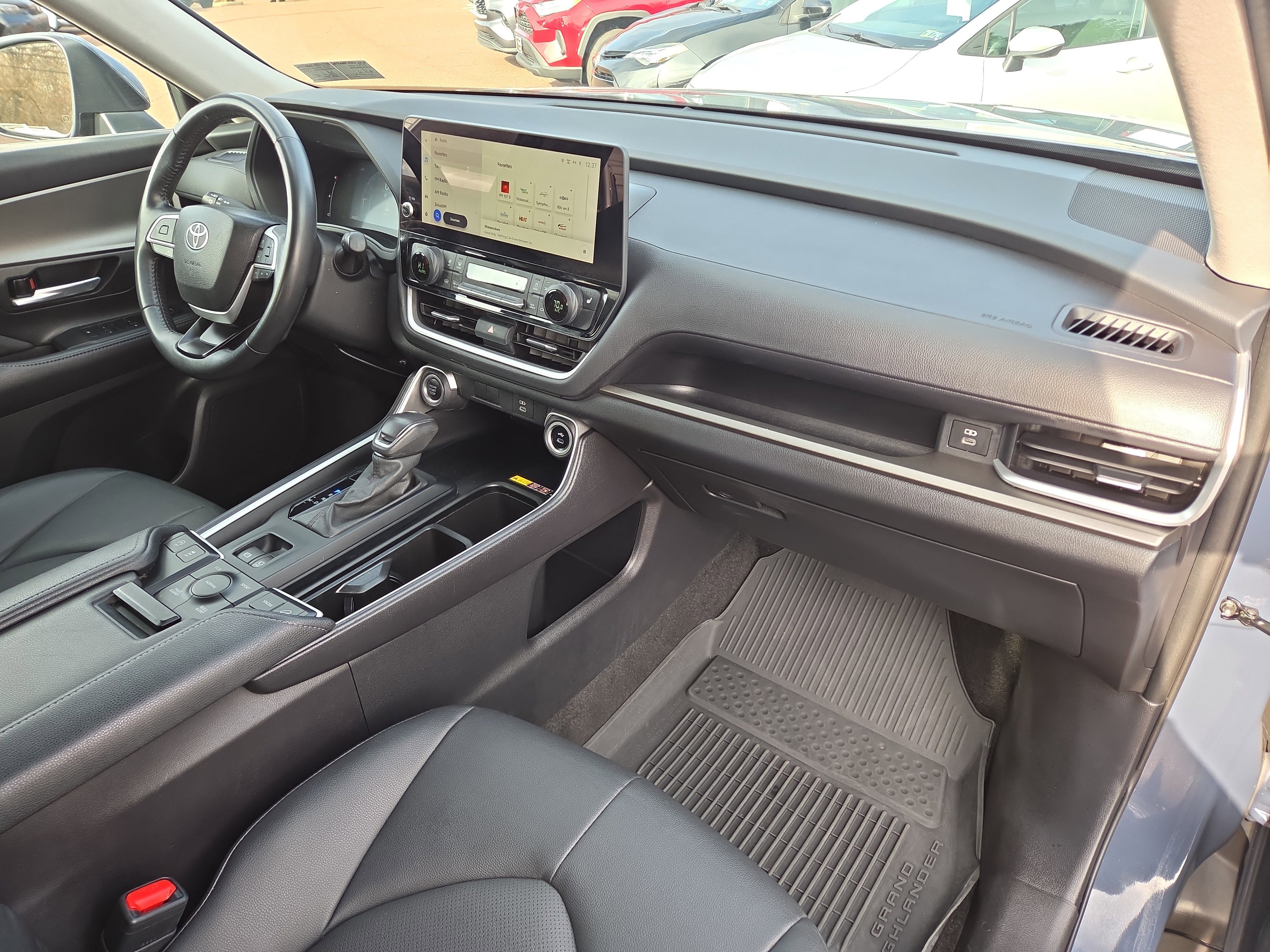 Certified 2024 Toyota Grand Highlander AWD image 17