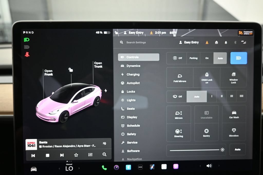 Used 2020 Tesla Model 3 Standard Range Plus RWD image 16