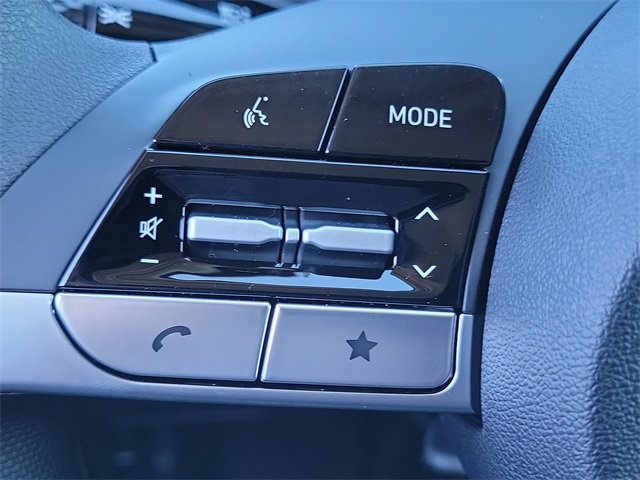 New 2026 Hyundai Elantra SE image 8