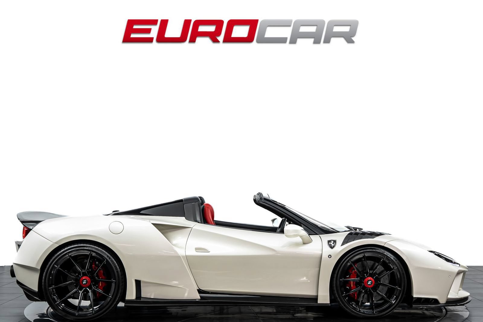 Used 2021 Ferrari F8 Tributo RWD image 7