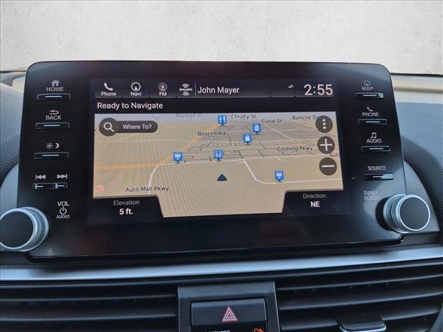 Used 2018 Honda Accord Touring image 13