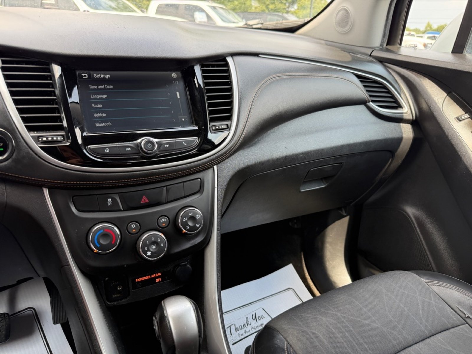 Used 2017 Chevrolet Trax LT w/ LT Convenience Package AWD/4WD image 11