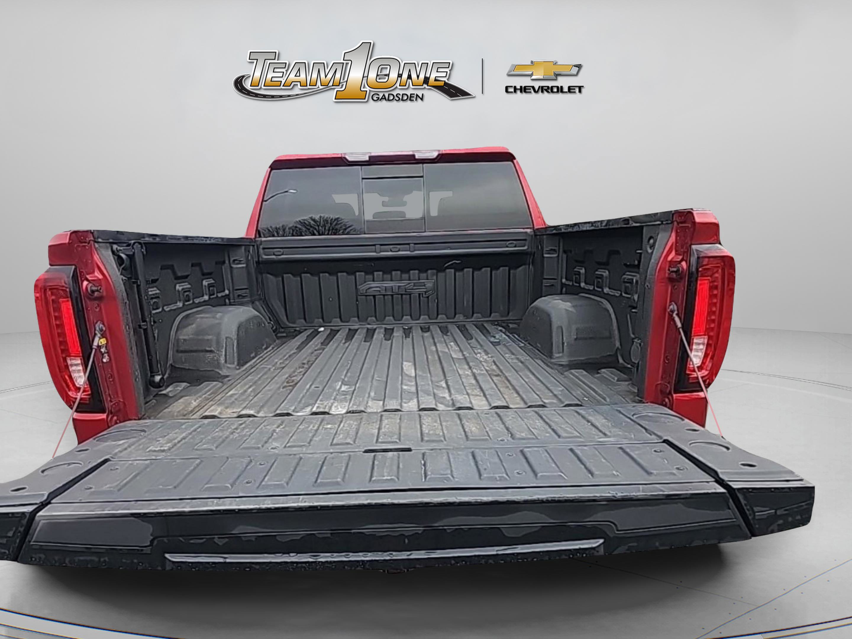 Used 2021 GMC Sierra 1500 AT4 w/ AT4 Preferred Package image 9