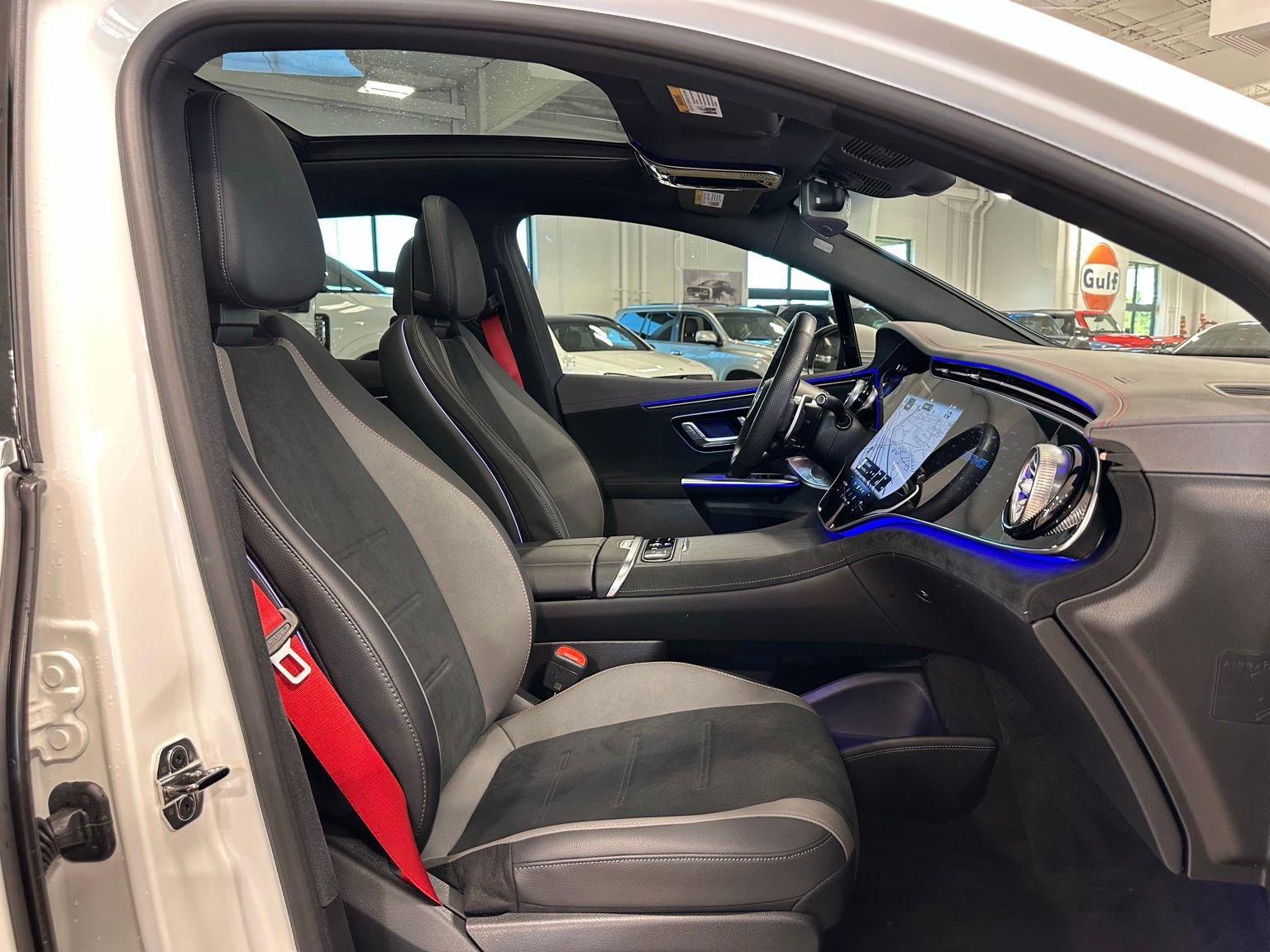 Used 2024 Mercedes-Benz EQE AMG 4MATIC SUV image 45