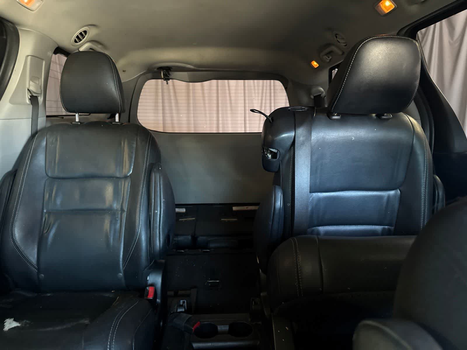Used 2015 Toyota Sienna SE FWD image 20