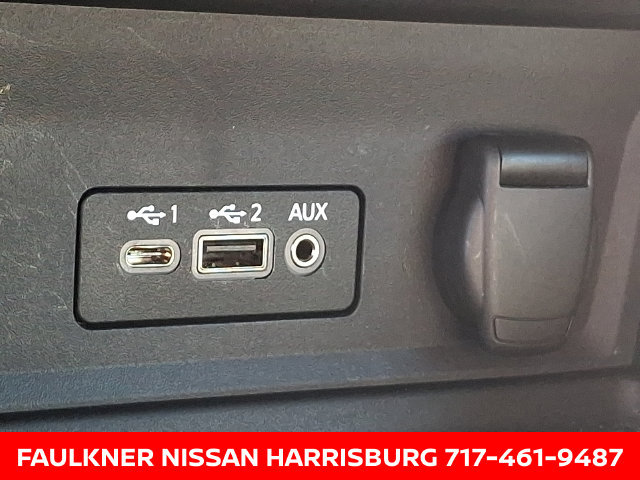 Certified 2024 Nissan Sentra SR w/ SR Premium Package FWD image 25
