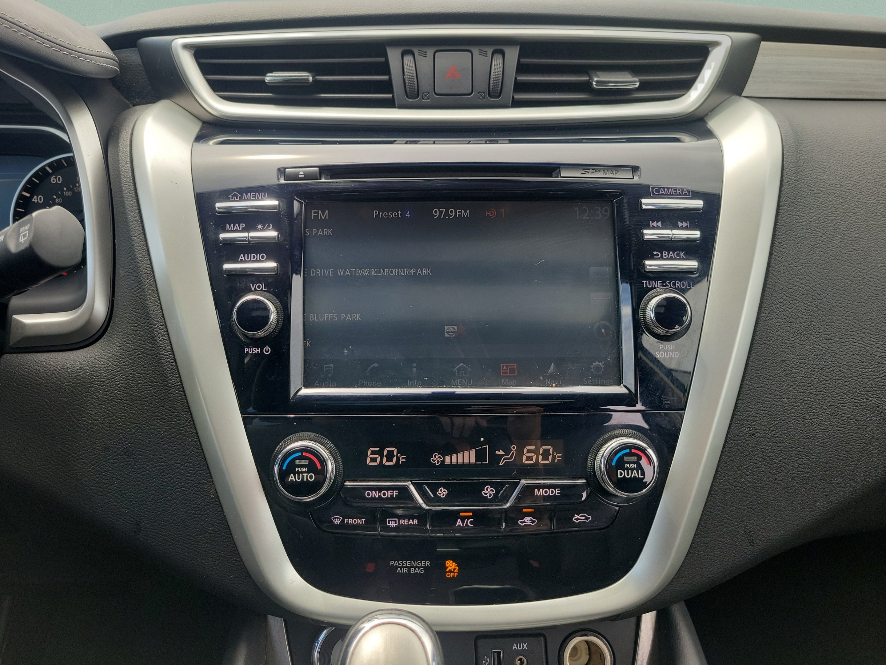 Used 2018 Nissan Murano SL w/ Moonroof Package AWD/4WD image 14