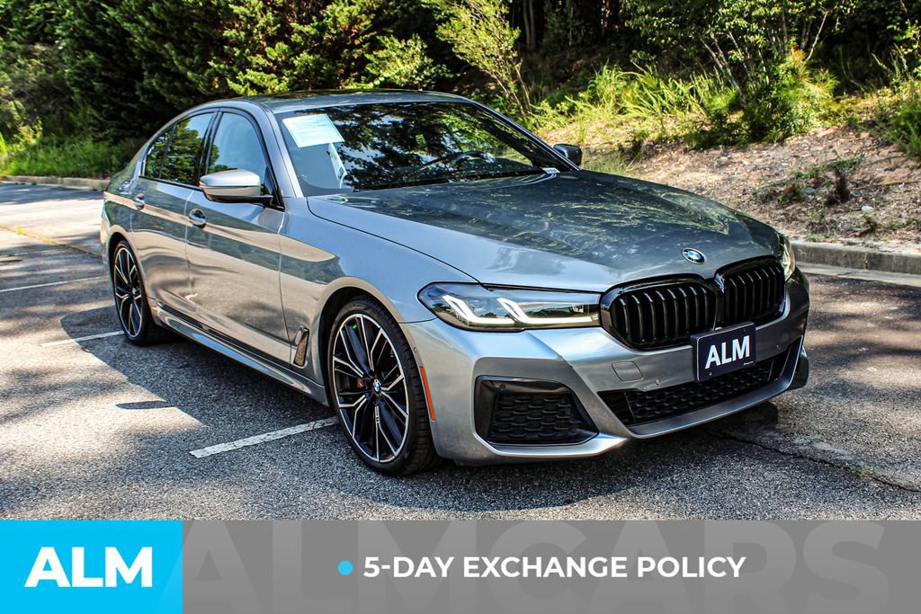 Used 2023 BMW 530i w/ M Sport Package RWD image 3