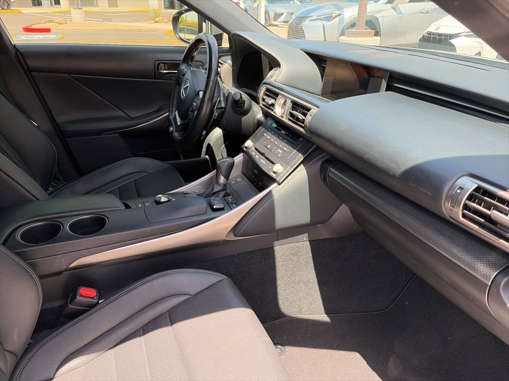 Used 2016 Lexus IS 350 w/ F Sport Package RWD image 8