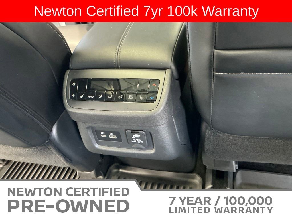 Used 2023 Nissan Pathfinder Platinum AWD/4WD image 26