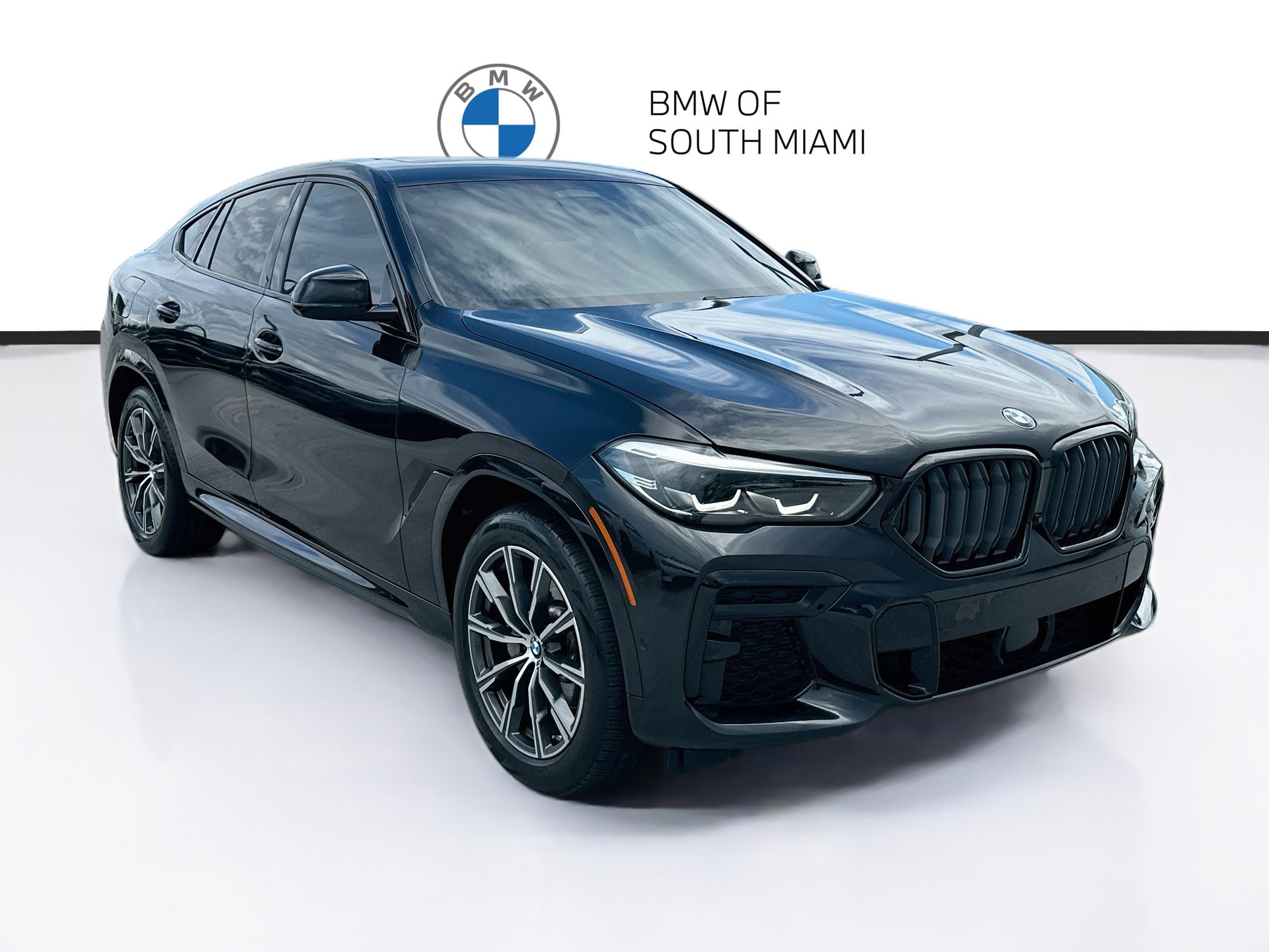 Used 2023 BMW X6 xDrive40i w/ M Sport Package AWD/4WD image 1