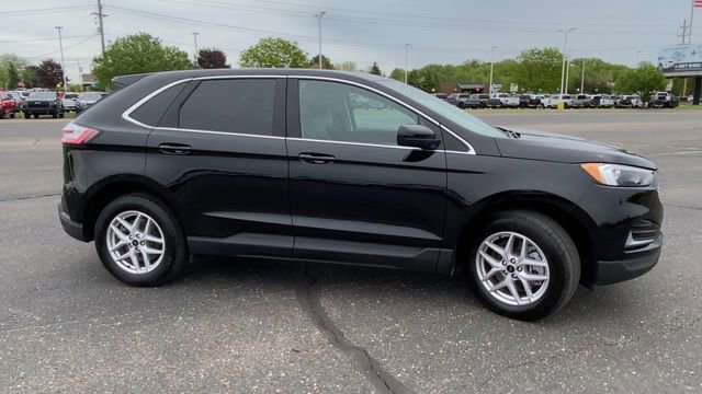 Used 2024 Ford Edge SEL AWD/4WD image 10