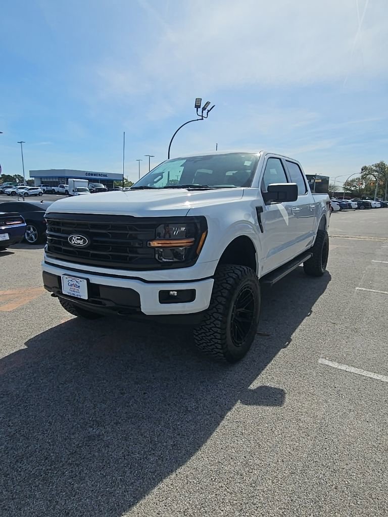 Used 2025 Ford F150 XLT w/ Equipment Group 301A Standard AWD/4WD image 4
