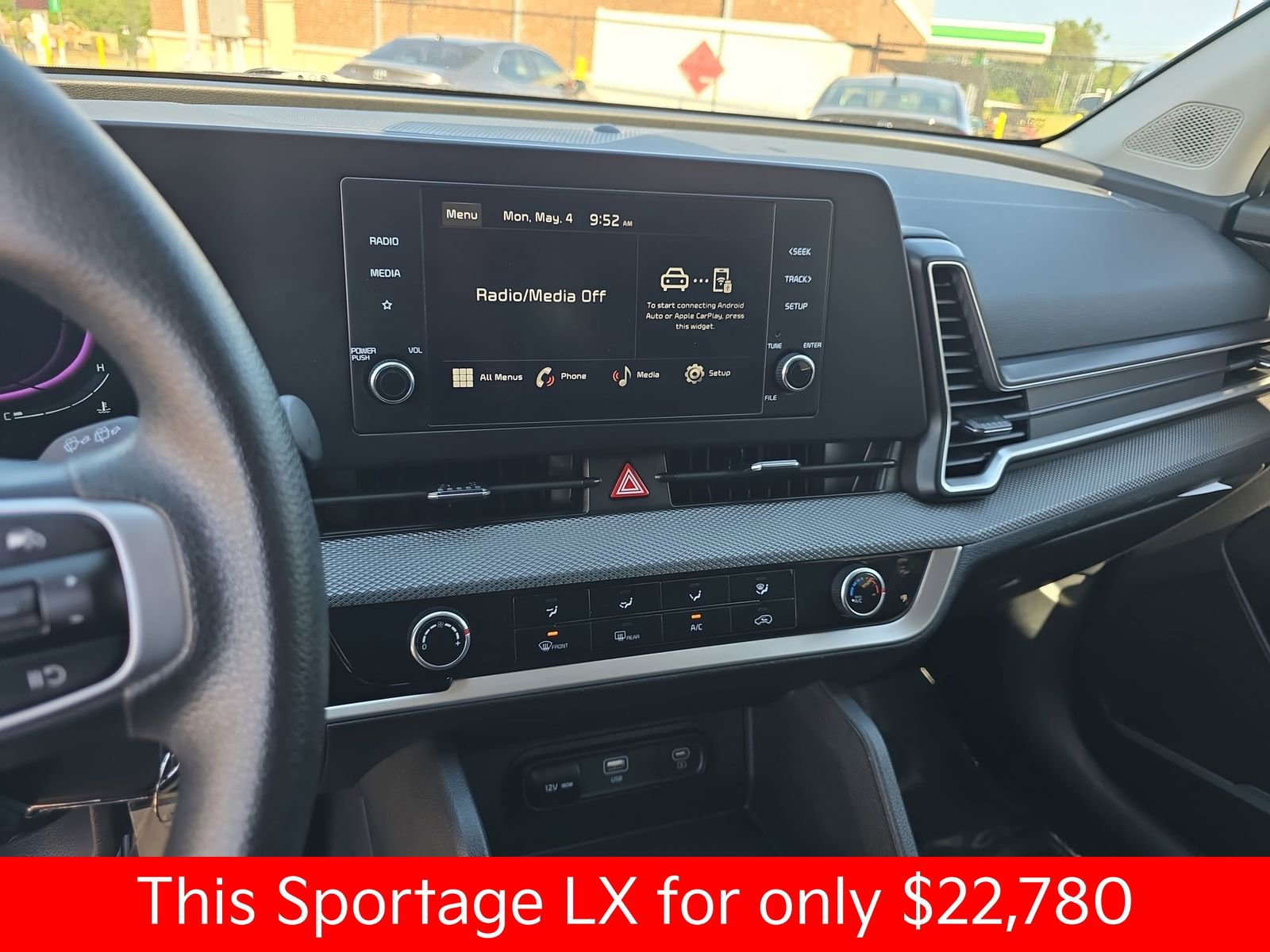 Used 2025 Kia Sportage LX FWD image 25