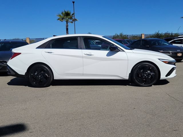 New 2026 Hyundai Elantra SEL Sport Premium FWD image 24