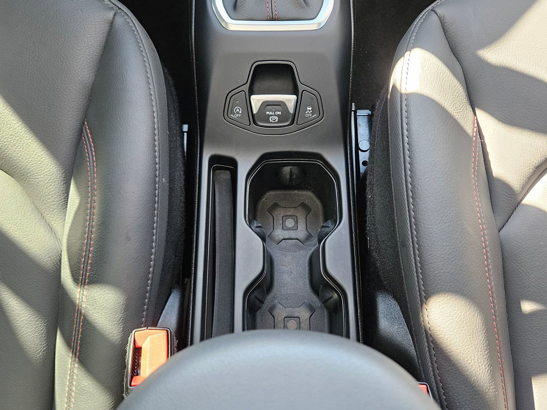 Used 2023 Jeep Renegade Trailhawk w/ Sun/Sound Group image 12