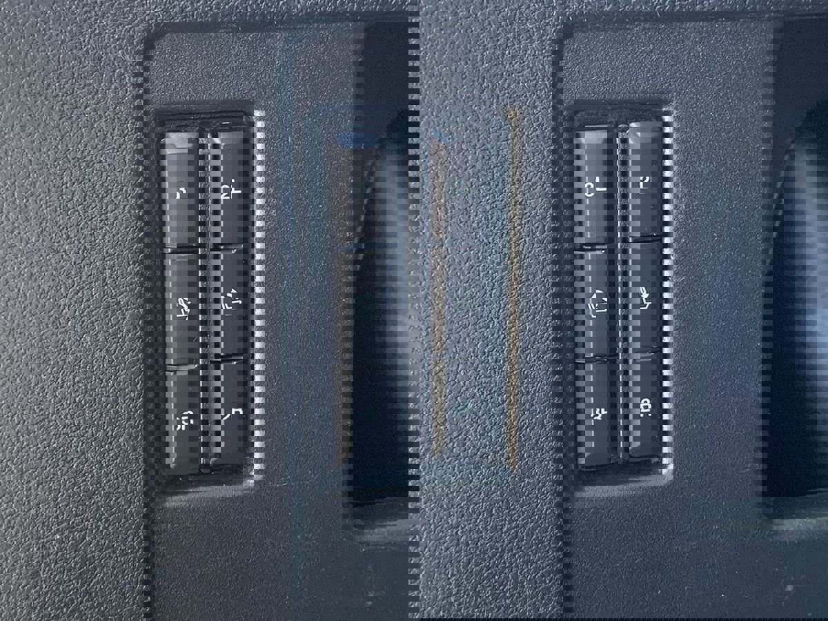 Used 2020 Ford Expedition Platinum AWD/4WD image 16