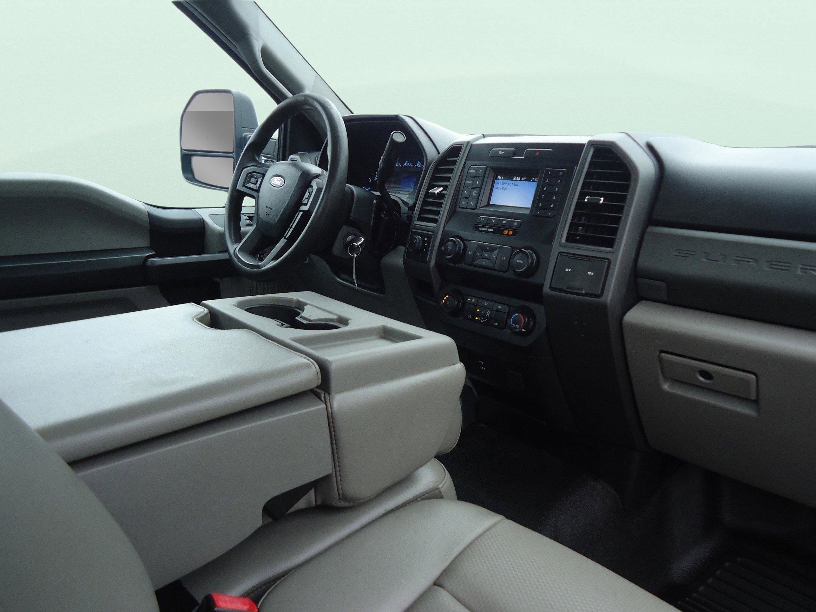 Used 2020 Ford F250 XL w/ Power Equipment Group image 24