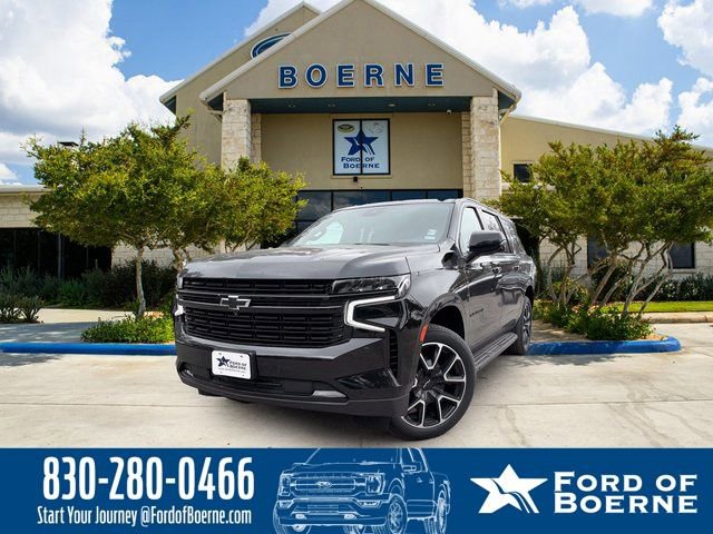 Used 2023 Chevrolet Suburban RST w/ Sport Performance Package image 1