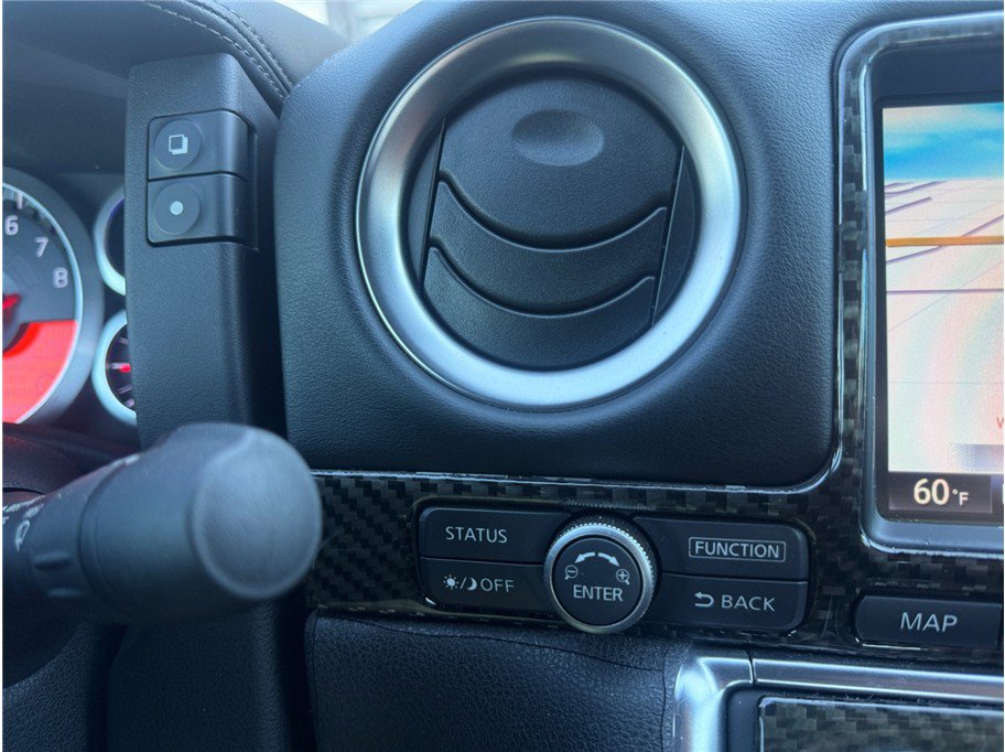Used 2009 Nissan GT-R Premium AWD/4WD image 20
