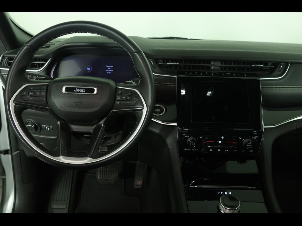 Used 2022 Jeep Grand Cherokee L Laredo AWD/4WD image 18