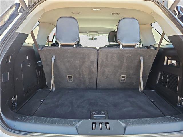 Used 2021 Ford Explorer XLT w/ Equipment Group 202A AWD/4WD image 6
