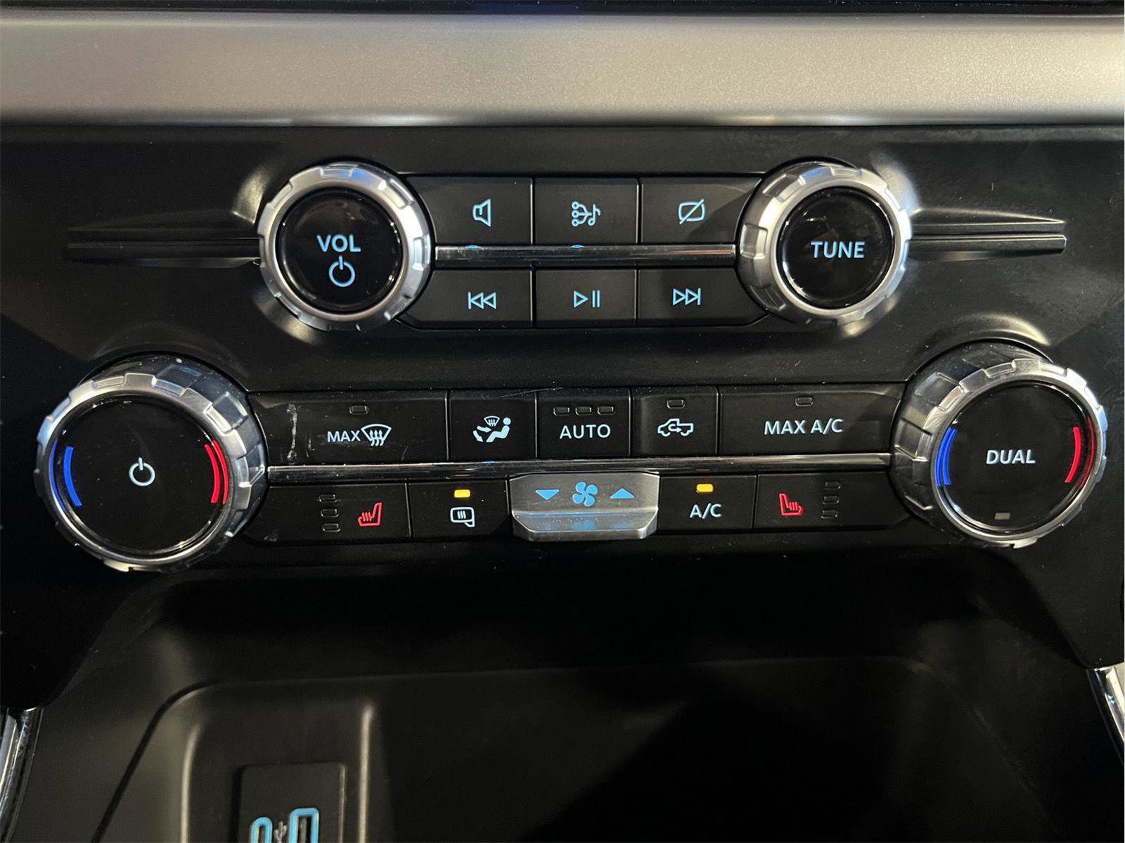 Used 2023 Ford F150 Lightning Pro w/ Tow Technology Package AWD/4WD image 25