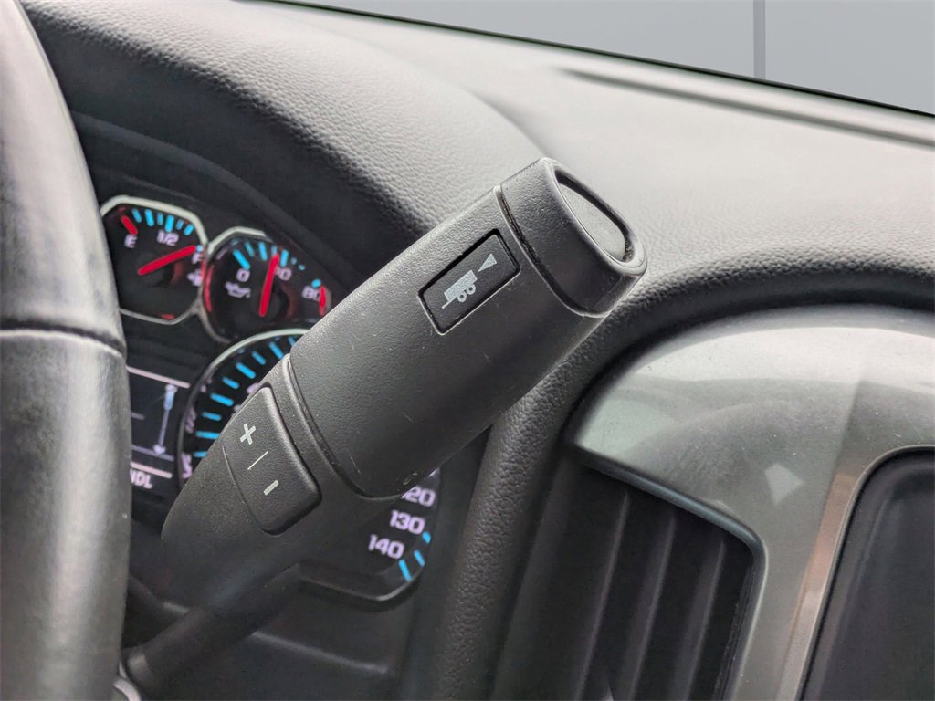 Used 2019 Chevrolet Silverado 1500 LT w/ All Star Edition image 27