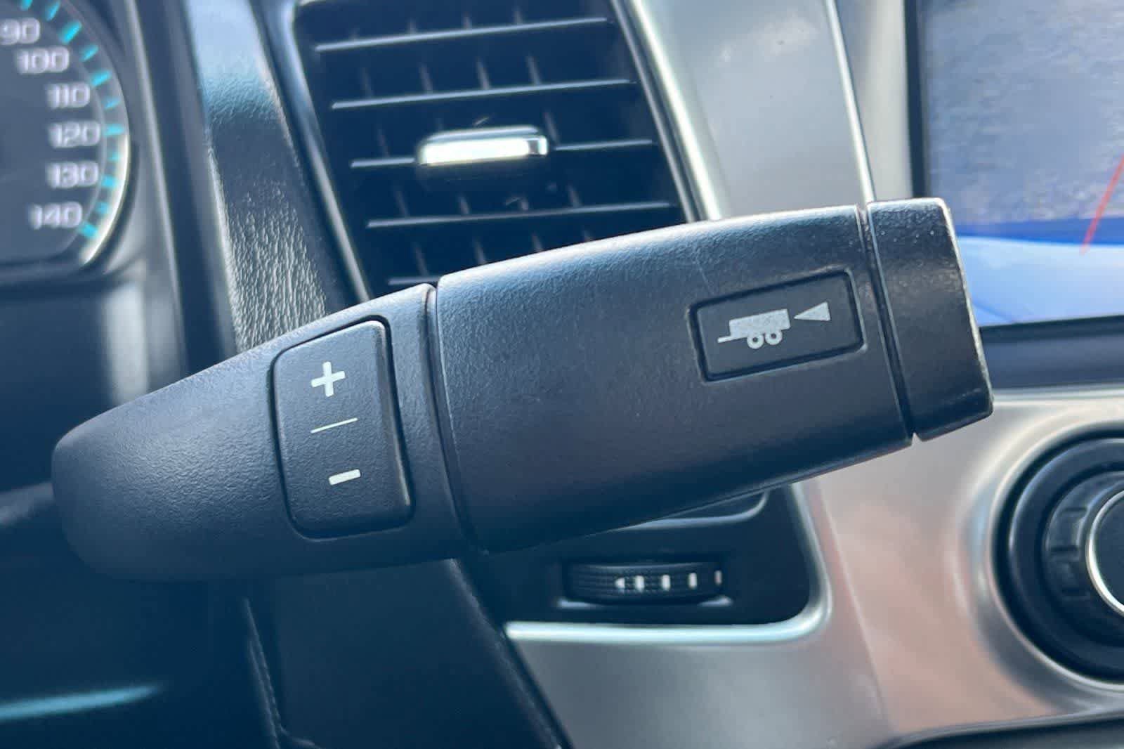 Used 2018 Chevrolet Tahoe LT RWD image 31